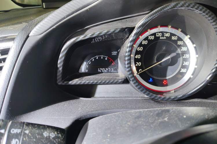Used Mazda 3 Axela 2016 Sedan 1.5L Manual Luxury Model Odometer Close Up