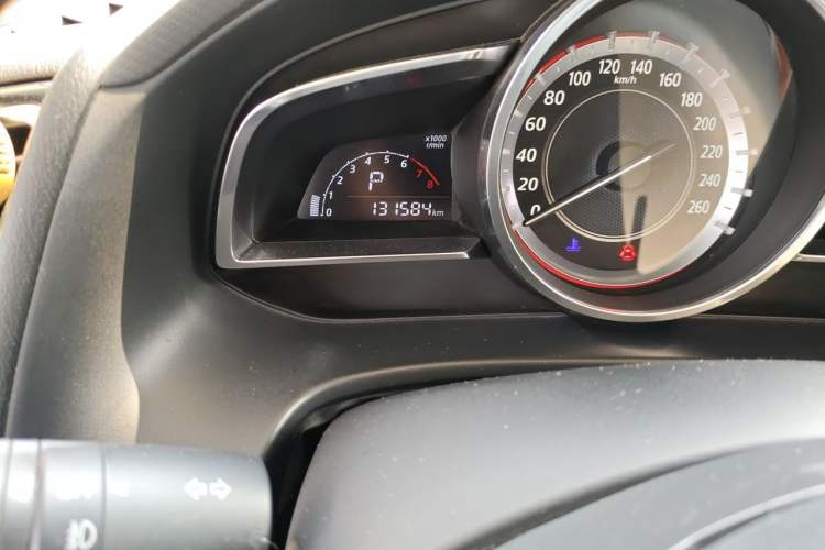 Used Mazda 3 Axela 2016 Sedan 1.5L Automatic Comfort Model Odometer Close Up