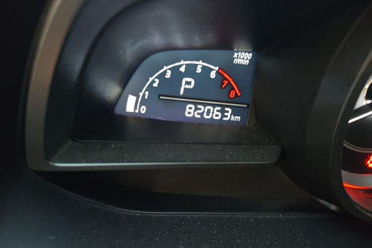 Used Mazda 3 Axela 2016 Hatchback 1.5L Automatic Comfort Model Odometer Close Up