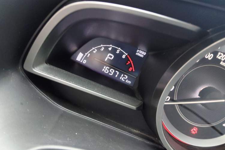 Used Mazda 3 Axela 2016 Sedan 1.5L Automatic Comfort Model Odometer Close Up