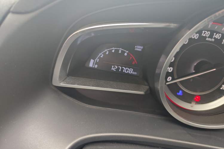 Used Mazda 3 Axela 2016 Sedan 1.5L Manual Luxury Model Odometer Close Up