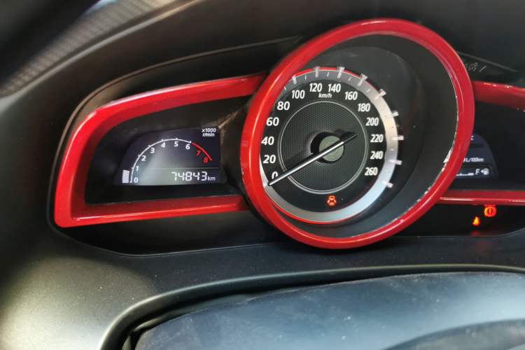 Used Mazda 3 Axela 2016 Sedan 1.5L Manual Luxury Model Odometer Close Up