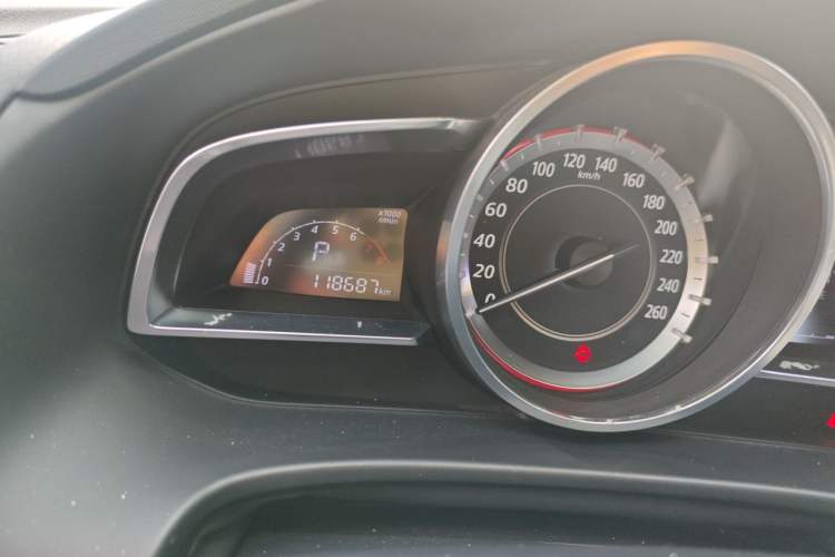 Used Mazda 3 Axela 2016 Sedan 2.0L Automatic Sport Model Odometer Close Up