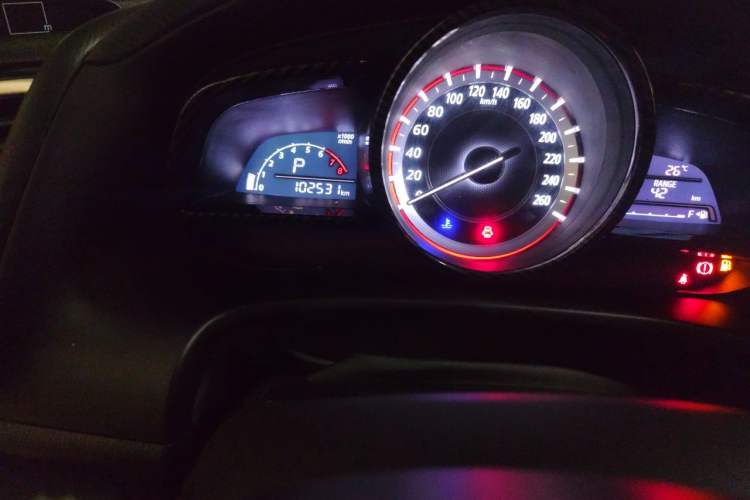 Used Mazda 3 Axela 2016 Sedan 1.5L Automatic Comfort Model Odometer Close Up