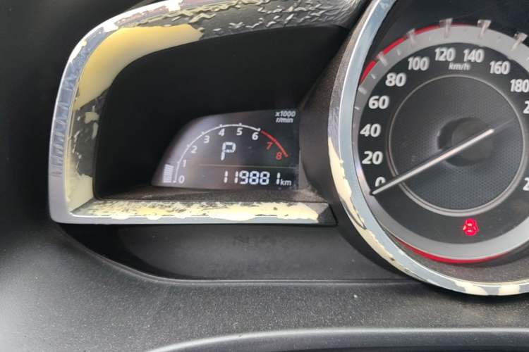Used Mazda 3 Axela 2016 Sedan 1.5L Automatic Comfort Model Odometer Close Up