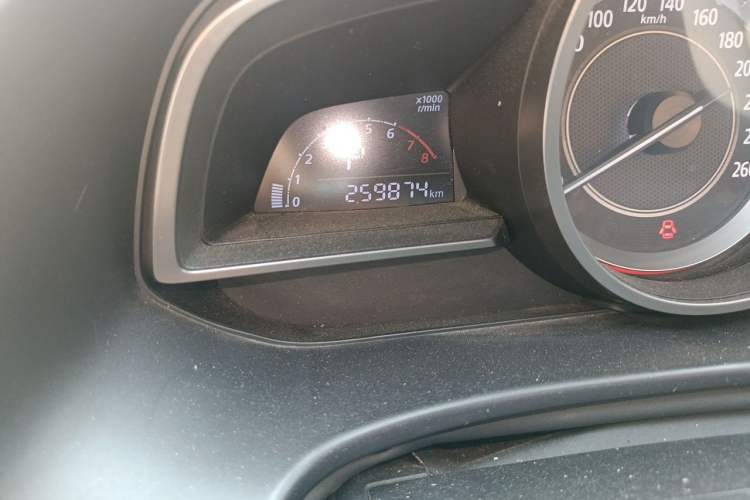 Used Mazda 3 Axela 2016 Sedan 1.5L Automatic Comfort Model Odometer Close Up
