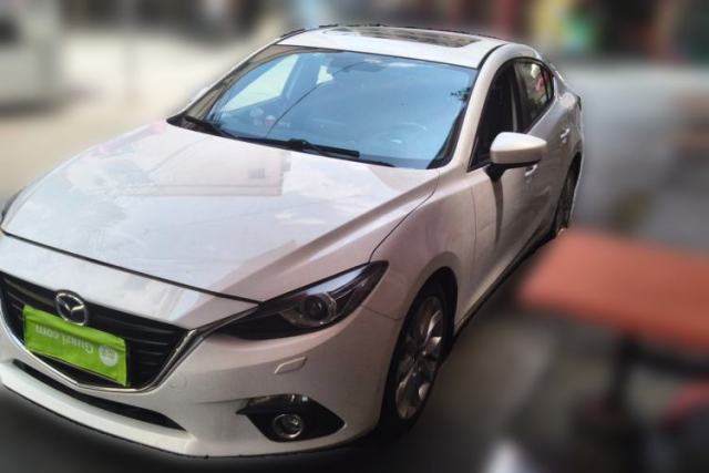 Used Mazda 3 Axela 2016 Sedan 2.0L Automatic Flagship Model