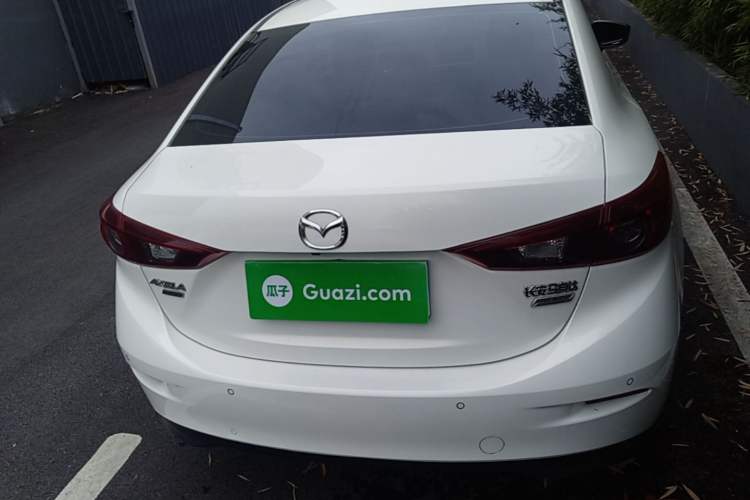 Used Mazda 3 Axela 2016 Sedan 1.5L Automatic Luxury Model Rear