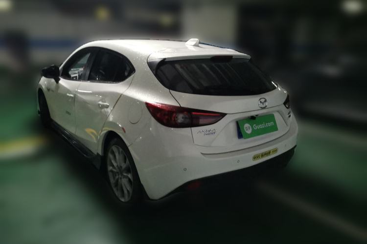 Used Mazda 3 Axela 2016 Hatchback 2.0L Automatic Flagship Model Rear Left 45 Deg