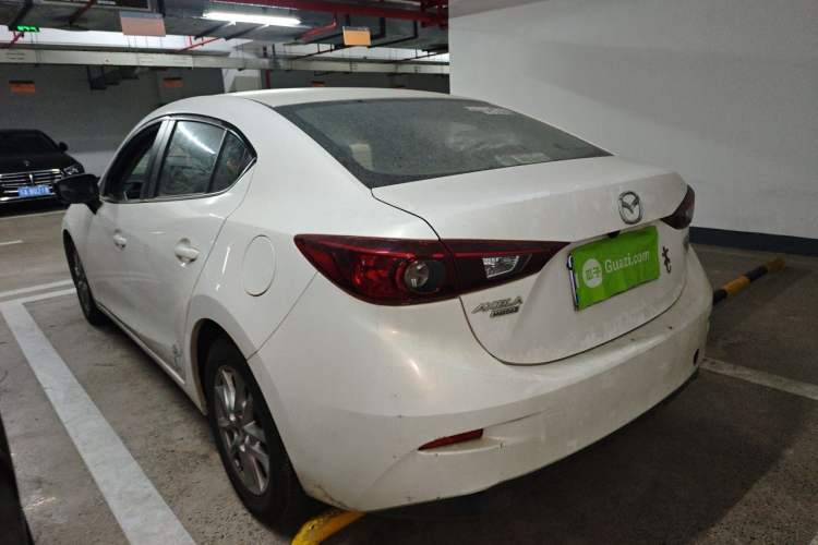 Used Mazda 3 Axela 2016 Sedan 1.5L Manual Comfort Model Rear Left 45 Deg