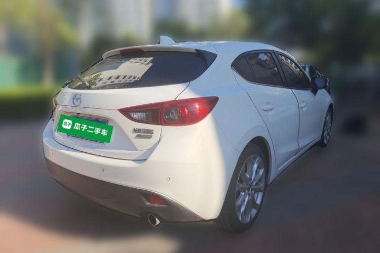 Used Mazda 3 Axela 2016 Hatchback 2.0L Automatic Sport Model Rear Right 45 Deg