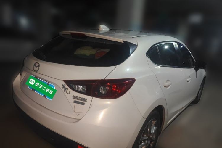 Used Mazda 3 Axela 2016 Hatchback 1.5L Automatic Comfort Model Rear Right 45 Deg