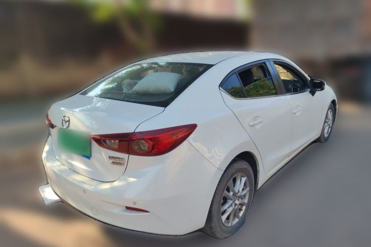 Used Mazda 3 Axela 2016 Sedan 1.5L Automatic Luxury Model Rear Right 45 Deg