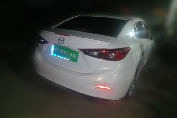Used Mazda 3 Axela 2016 Sedan 1.5L Automatic Comfort Model Rear Right 45 Deg