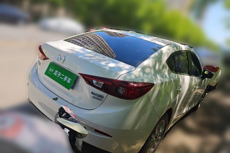 Used Mazda 3 Axela 2016 Sedan 1.5L Manual Comfort Model Rear Right 45 Deg