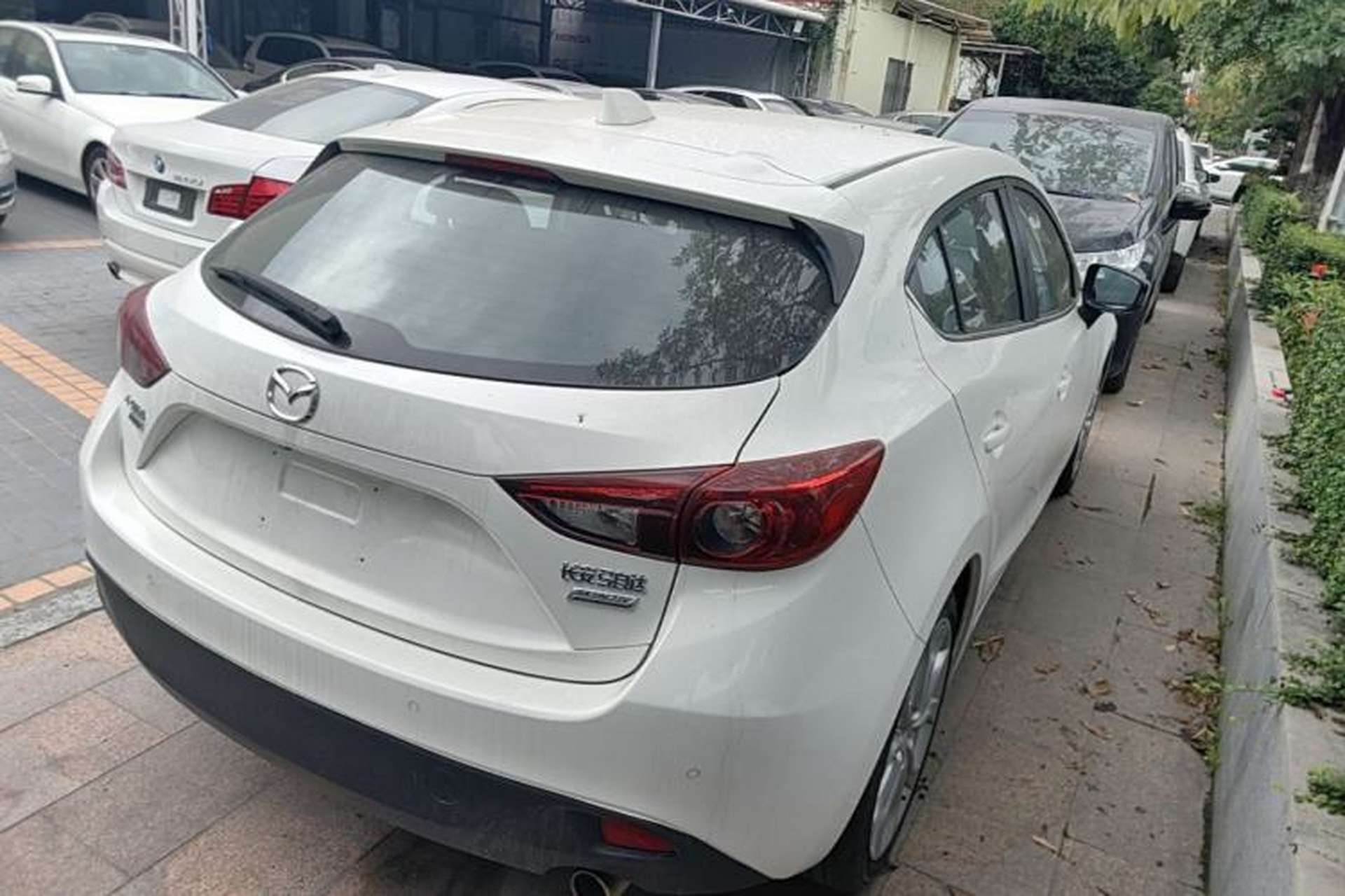 Used Mazda 3 Axela 2016 Hatchback 2.0L Automatic Sport Model Rear Right 45 Deg