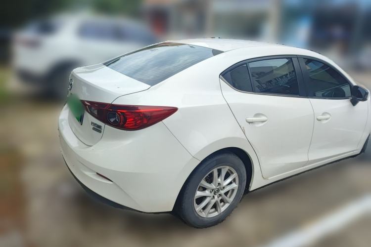 Used Mazda 3 Axela 2016 Sedan 1.5L Manual Comfort Model Rear Right 45 Deg