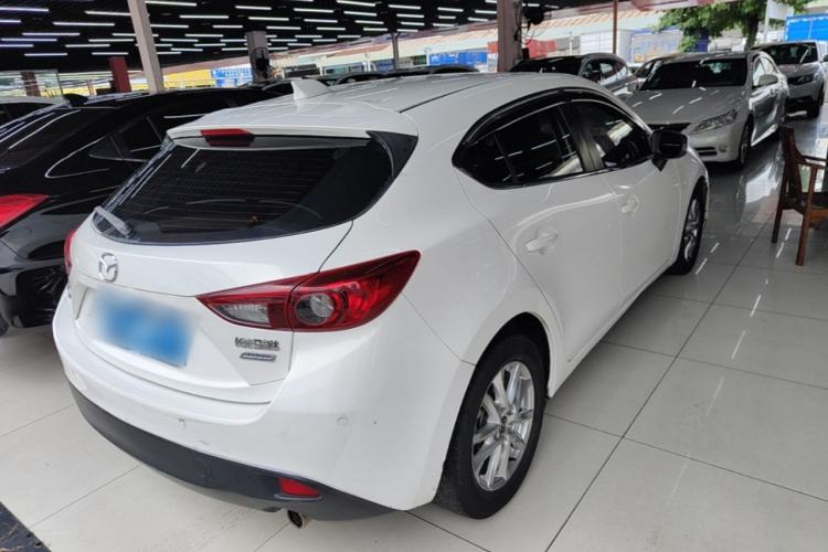 Used Mazda 3 Axela 2016 Hatchback 1.5L Automatic Comfort Model Rear Right 45 Deg