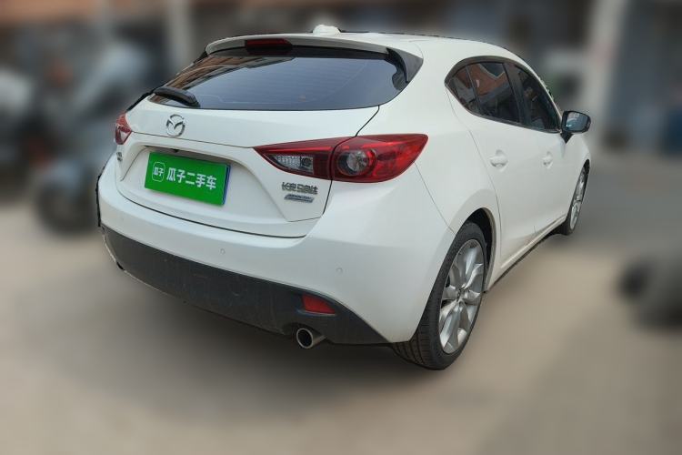 Used Mazda 3 Axela 2016 Hatchback 2.0L Automatic Flagship Model Rear Right 45 Deg