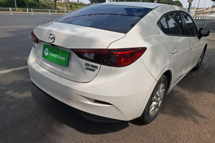 Used Mazda 3 Axela 2016 Sedan 1.5L Manual Comfort Model Rear Right 45 Deg