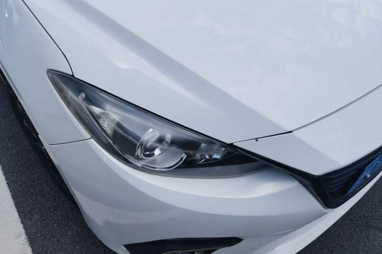 Used Mazda 3 Axela 2016 Sedan 1.5L Automatic Comfort Model Right Front Headlight