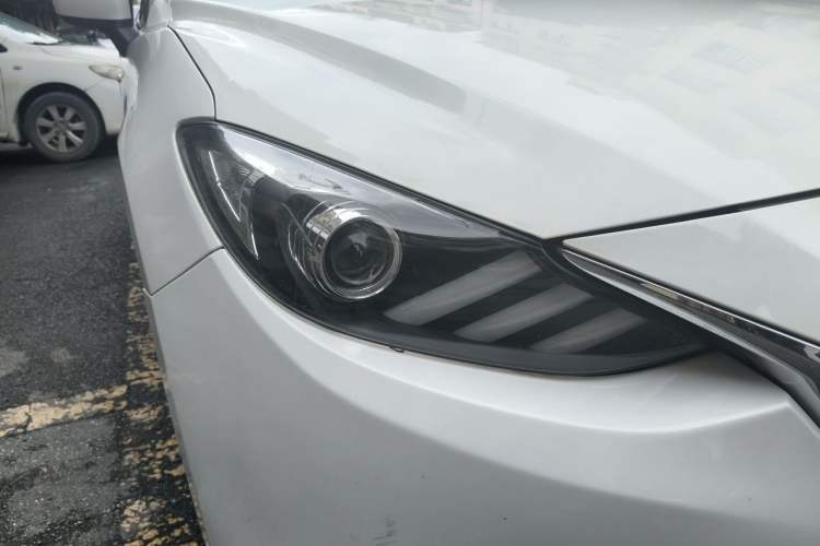 Used Mazda 3 Axela 2016 Sedan 1.5L Automatic Luxury Model Right Front Headlight