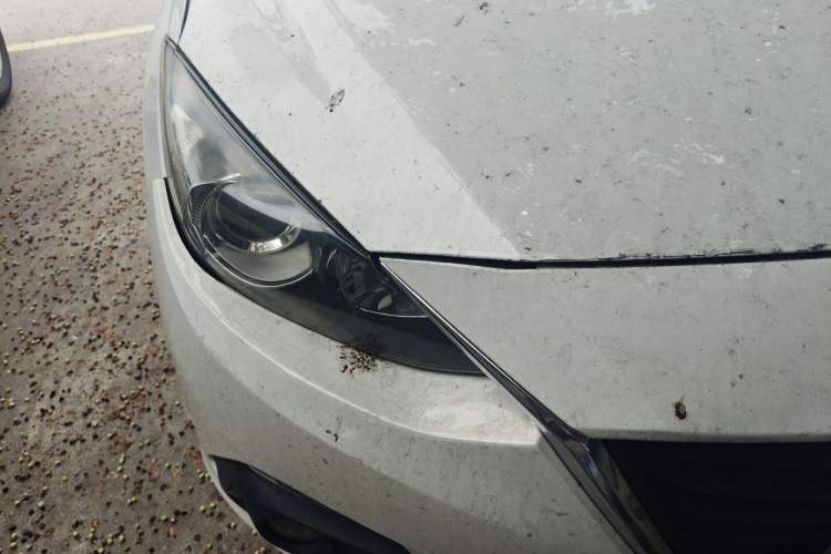 Used Mazda 3 Axela 2016 Sedan 1.5L Automatic Luxury Model Right Front Headlight