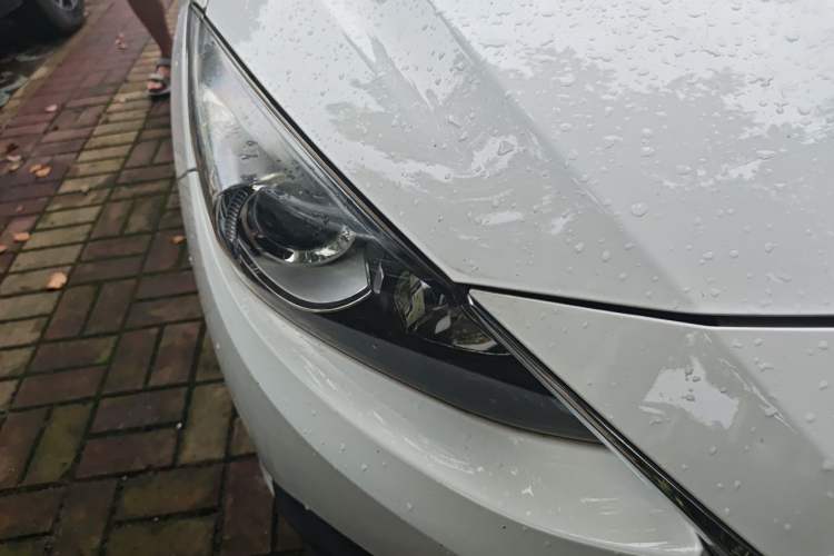 Used Mazda 3 Axela 2016 Sedan 1.5L Automatic Comfort Model Right Front Headlight