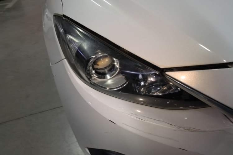 Used Mazda 3 Axela 2016 Sedan 1.5L Automatic Luxury Model Right Front Headlight