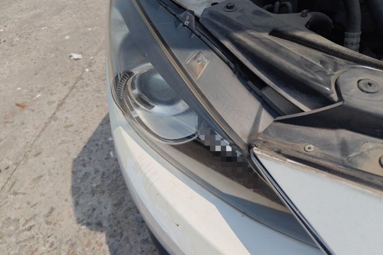 Used Mazda 3 Axela 2016 Sedan 1.5L Automatic Luxury Model Right Front Headlight