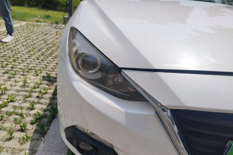 Used Mazda 3 Axela 2016 Sedan 1.5L Automatic Comfort Model Right Front Headlight