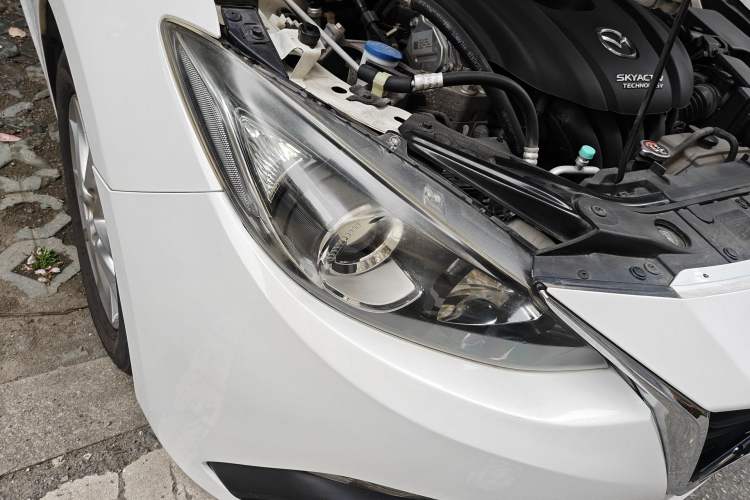 Used Mazda 3 Axela 2016 Sedan 1.5L Automatic Comfort Model Right Front Headlight