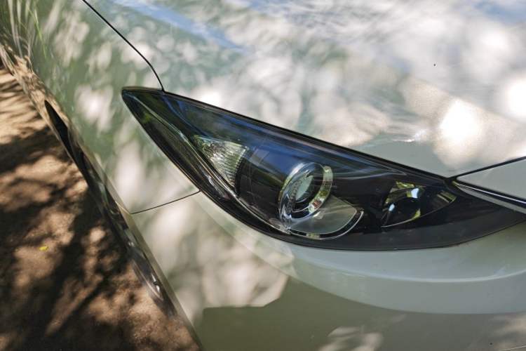 Used Mazda 3 Axela 2016 Sedan 1.5L Manual Comfort Model Right Front Headlight
