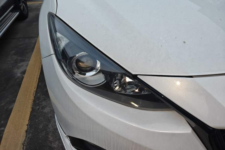 Used Mazda 3 Axela 2016 Sedan 1.5L Automatic Comfort Model Right Front Headlight