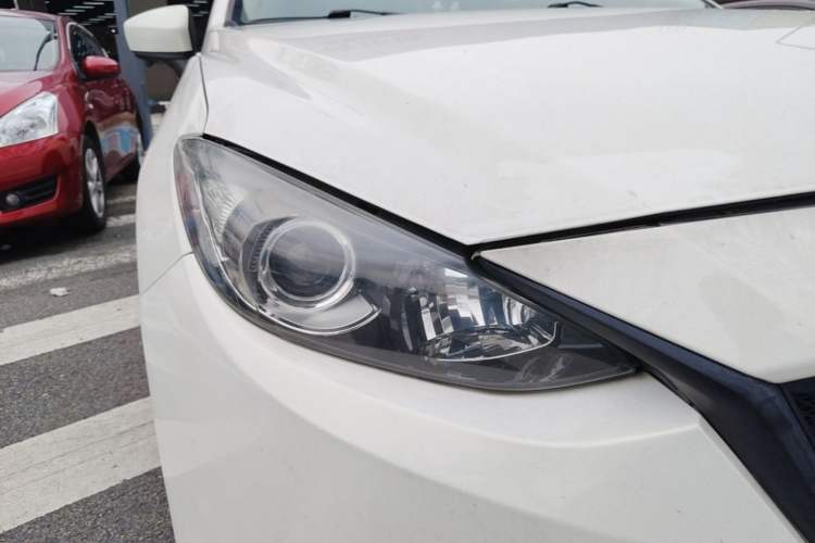Used Mazda 3 Axela 2016 Sedan 1.5L Automatic Comfort Model Right Front Headlight