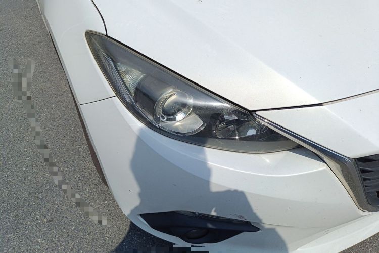 Used Mazda 3 Axela 2016 Sedan 1.5L Automatic Comfort Model Right Front Headlight