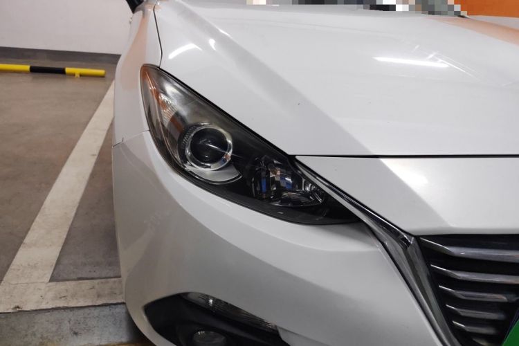 Used Mazda 3 Axela 2016 Sedan 1.5L Automatic Comfort Model Right Front Headlight