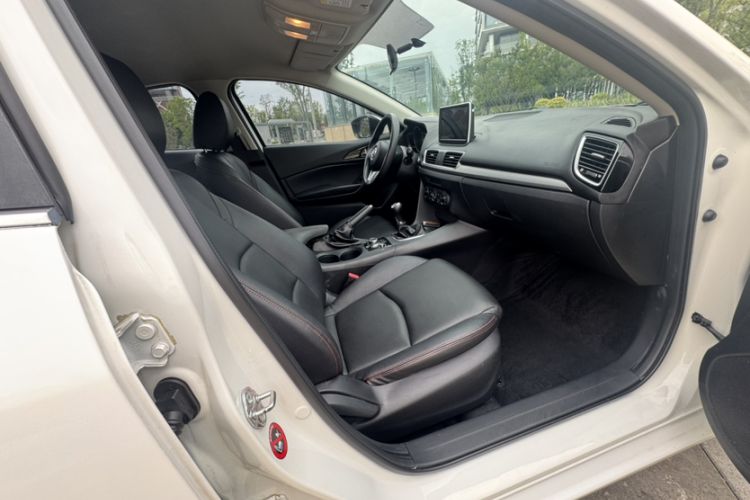 Used Mazda 3 Axela 2016 Sedan 1.5L Manual Comfort Model Right Front Seat