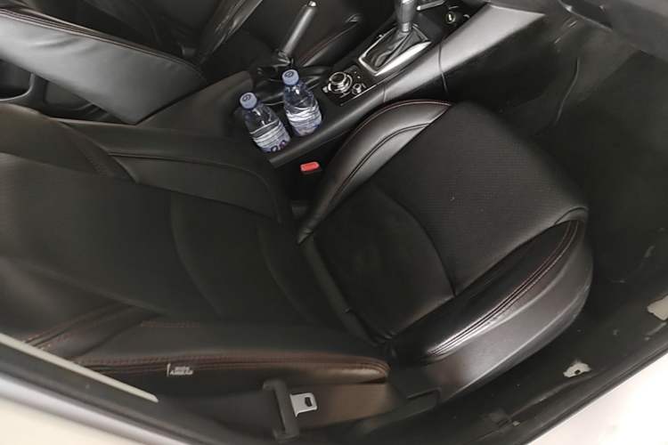 Used Mazda 3 Axela 2016 Sedan 1.5L Automatic Comfort Model Right Front Seat