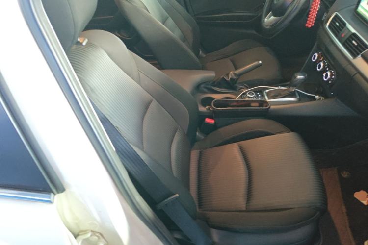 Used Mazda 3 Axela 2016 Sedan 1.5L Automatic Comfort Model Right Front Seat