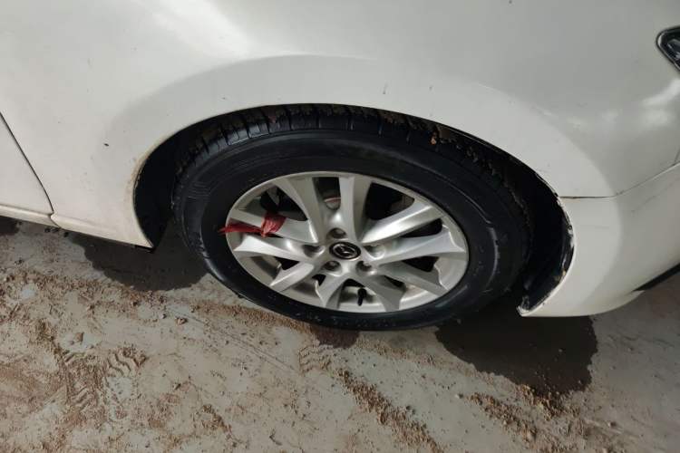 Used Mazda 3 Axela 2016 Sedan 1.5L Manual Comfort Model Right Front Wheel Hub