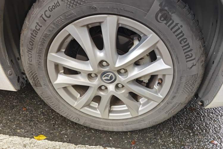 Used Mazda 3 Axela 2016 Sedan 1.5L Automatic Comfort Model Right Front Wheel Hub