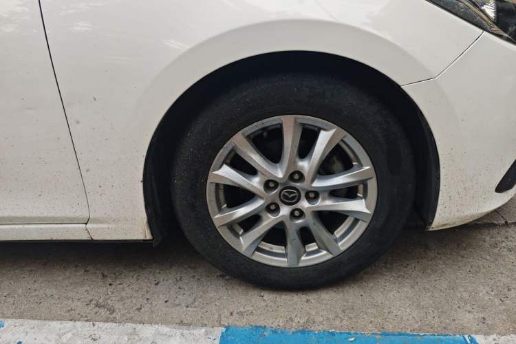 Used Mazda 3 Axela 2016 Sedan 1.5L Automatic Luxury Model Right Front Wheel Hub