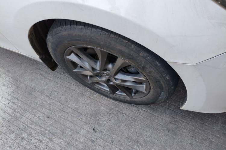 Used Mazda 3 Axela 2016 Sedan 1.5L Automatic Comfort Model Right Front Wheel Hub
