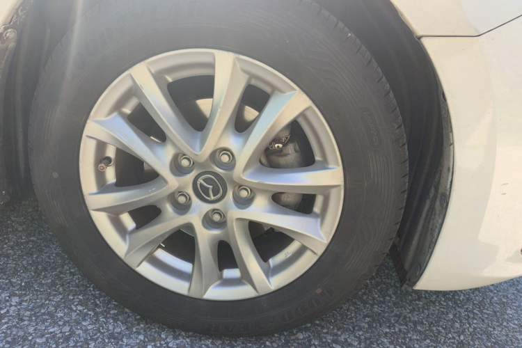 Used Mazda 3 Axela 2016 Sedan 1.5L Automatic Luxury Model Right Front Wheel Hub
