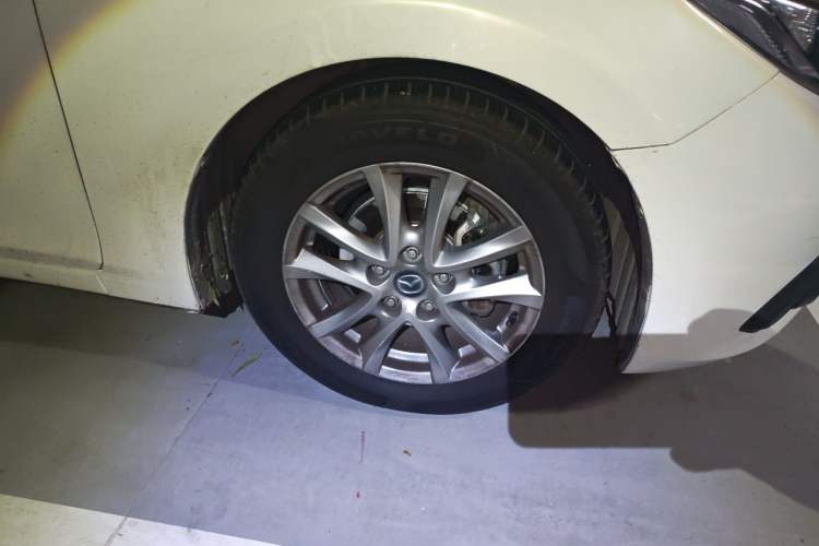 Used Mazda 3 Axela 2016 Sedan 1.5L Automatic Comfort Model Right Front Wheel Hub