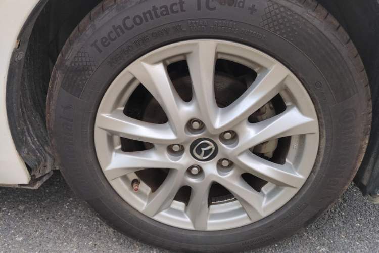 Used Mazda 3 Axela 2016 Sedan 1.5L Manual Comfort Model Right Front Wheel Hub