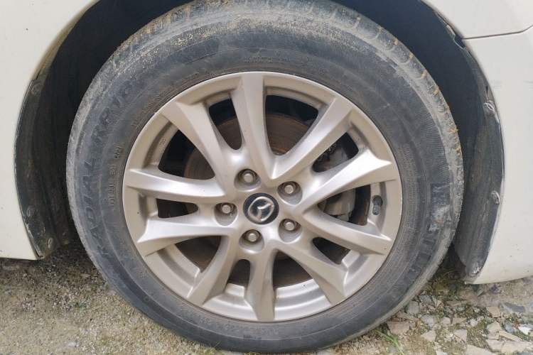 Used Mazda 3 Axela 2016 Sedan 1.5L Automatic Comfort Model Right Front Wheel Hub