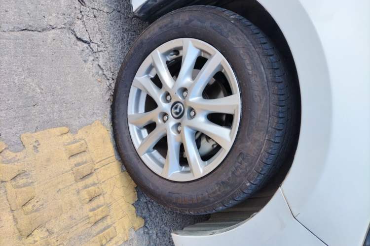 Used Mazda 3 Axela 2016 Sedan 1.5L Automatic Comfort Model Right Front Wheel Hub