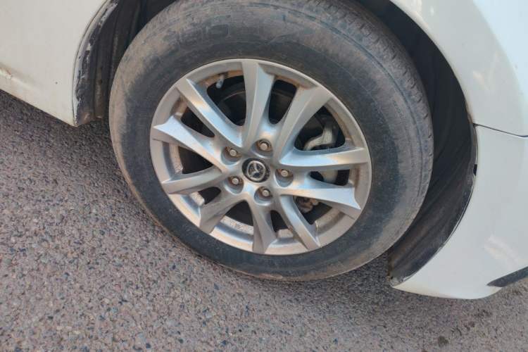Used Mazda 3 Axela 2016 Sedan 1.5L Automatic Luxury Model Right Front Wheel Hub